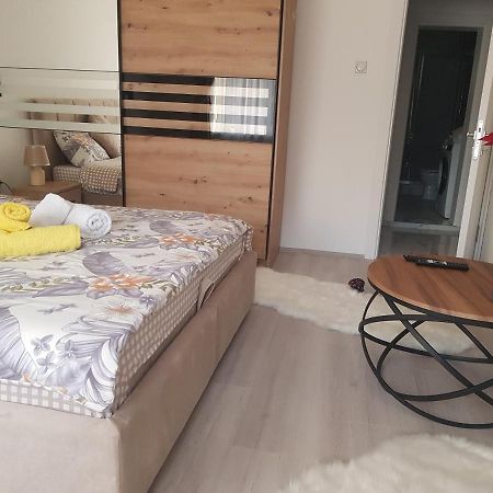 City Diamond Apartment Скоп'є Екстер'єр фото