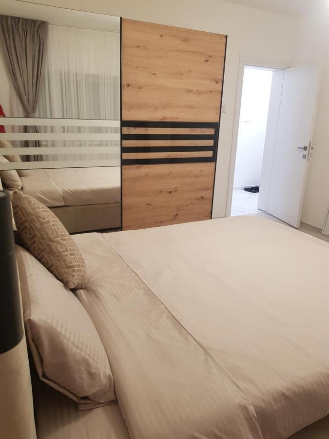 City Diamond Apartment Скоп'є Екстер'єр фото