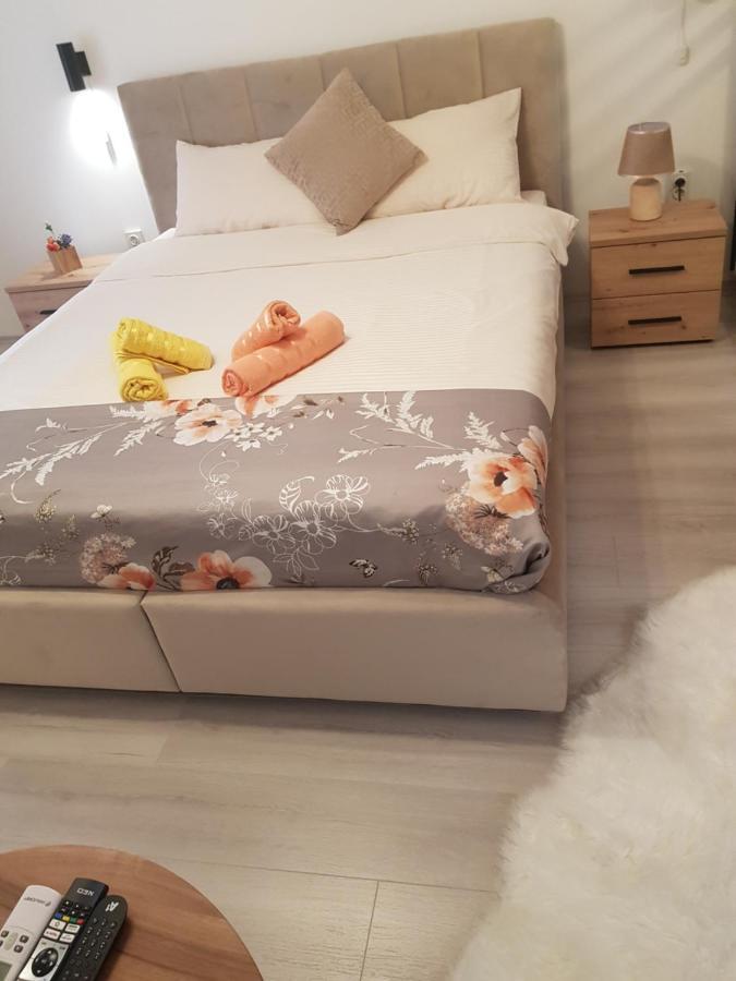 City Diamond Apartment Скоп'є Екстер'єр фото